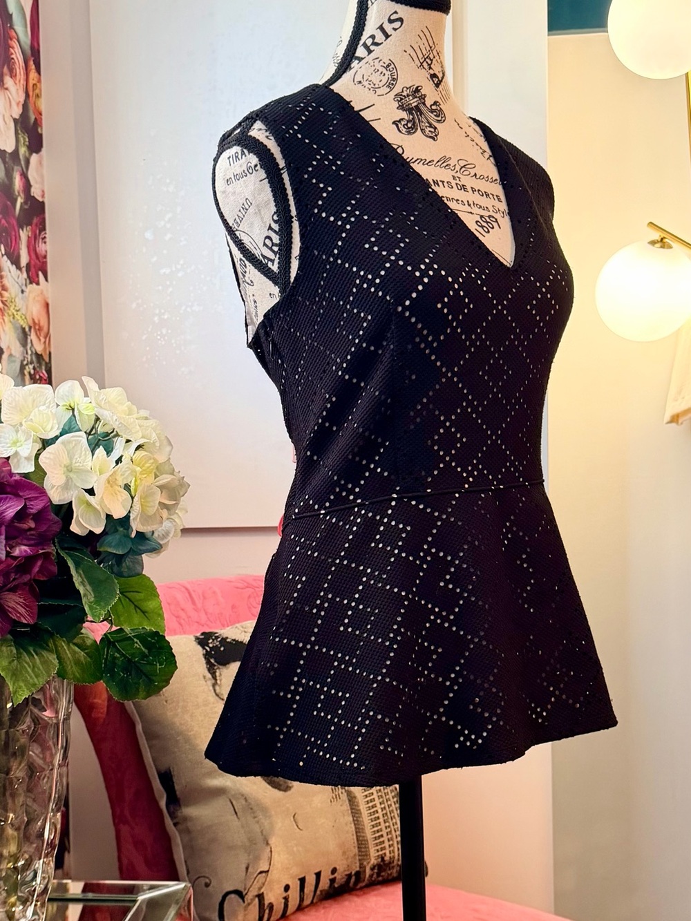 Sleeveless Black V-Neck Peplum Tank Top